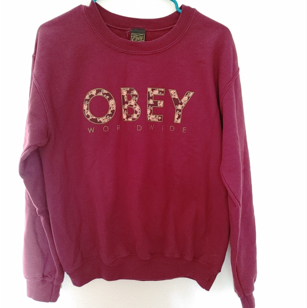 Obey crewneck
